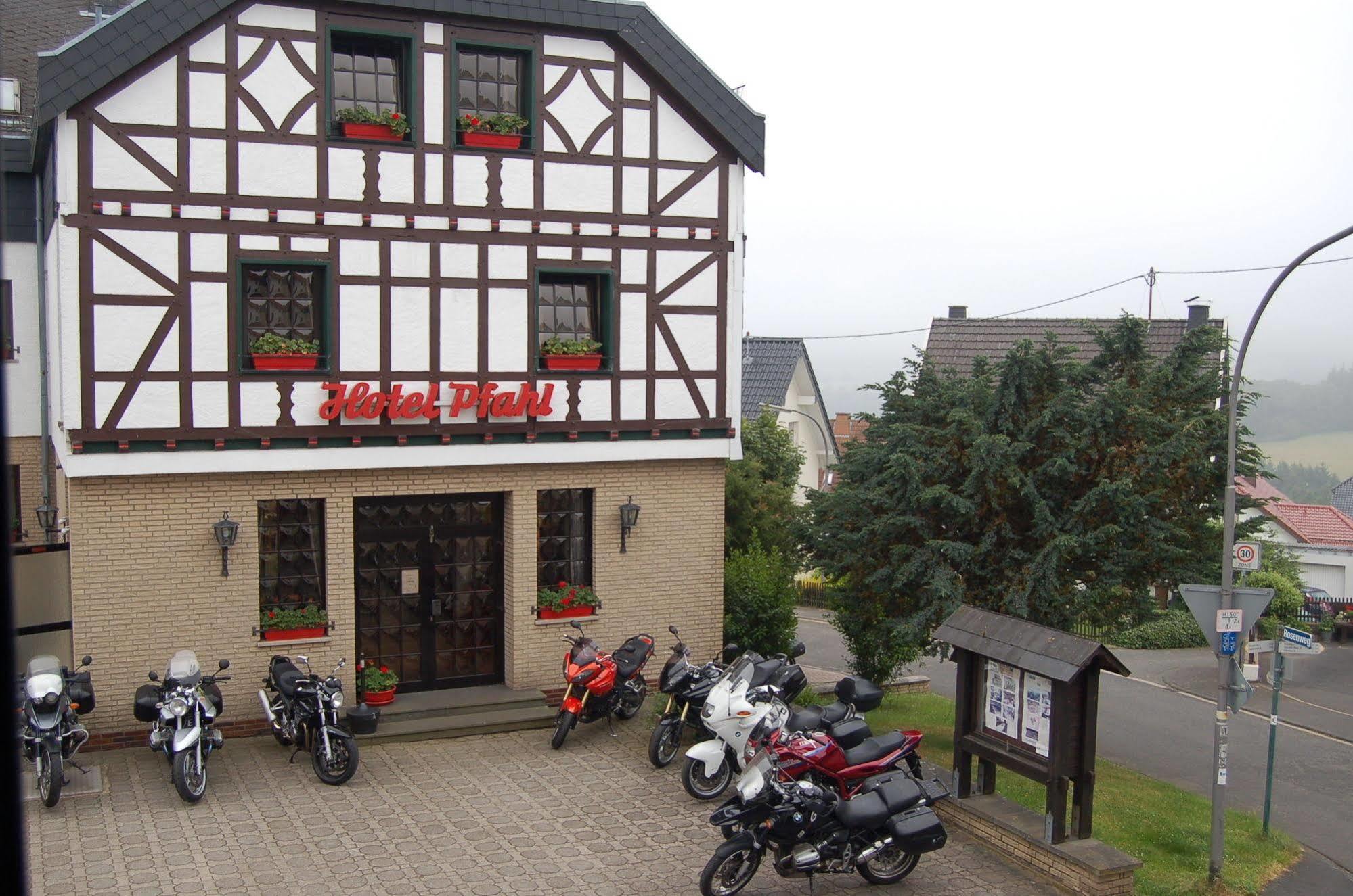 Landgasthaus Pfahl ヴェルスホーフェン エクステリア 写真